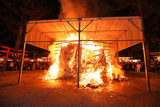 �g�c�_�Ё@�ΘF��