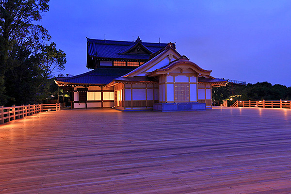 ���a�@���C�g�A�b�v