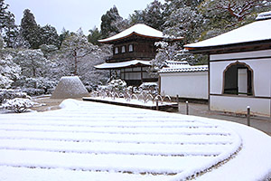 銀閣寺の雪景色