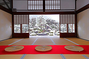 妙満寺の雪景色