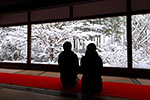 京都　額縁庭園　雪景色