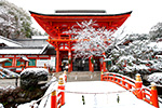 京都　雪景色　神社