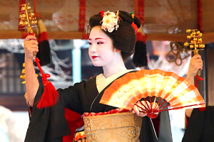 京都の節分 八坂神社 節分祭