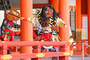 京都 節分 平安神宮 鬼の舞