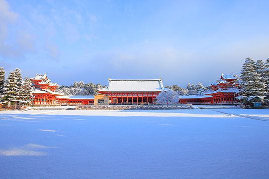 平安神宮　雪景色