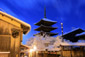 八坂の塔　雪景色　高画質画像