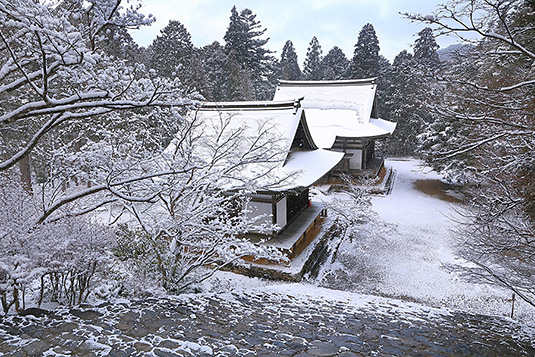 神護寺　雪