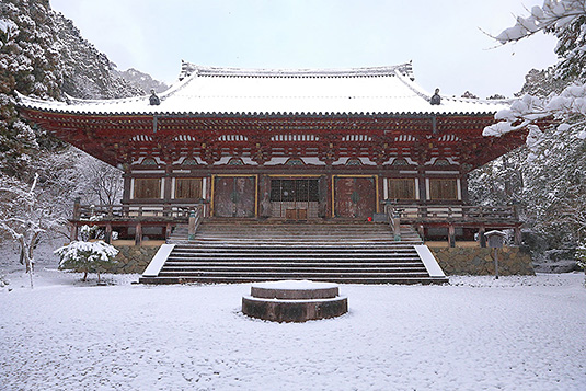 神護寺　雪　写真