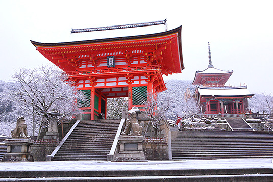 清水寺　冬　雪景色