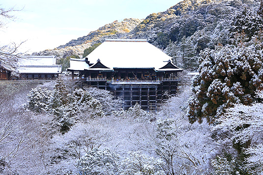 京都　清水寺　雪景色