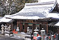 京都　霊山護國神社　本殿　雪景色
