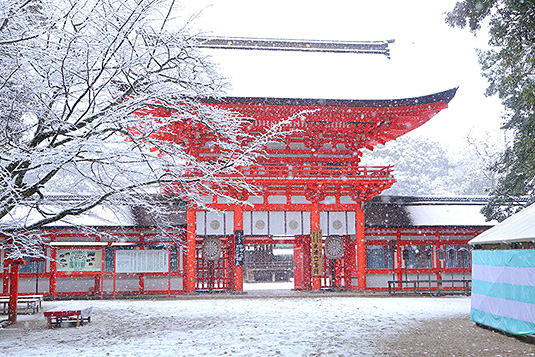 下鴨神社　雪　画像