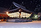 八坂神社　雪　写真