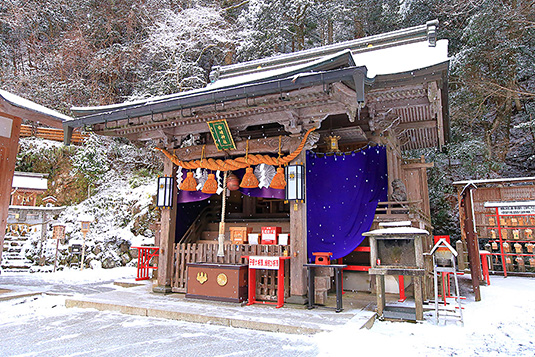 由岐神社　雪景色