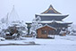 長野県　善光寺　雪景色